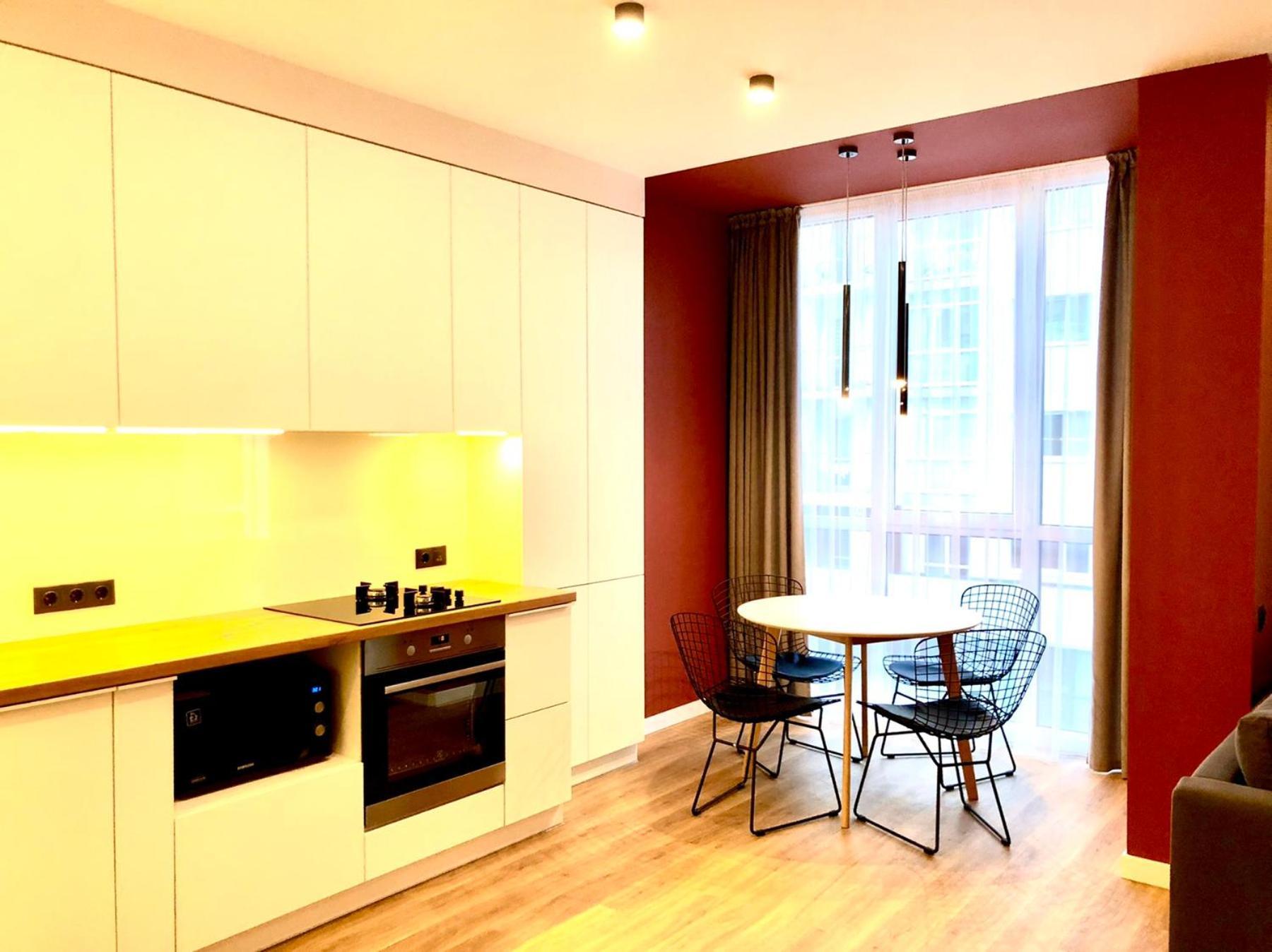 Daire Osapart Comfortable In A Complex Great Britain